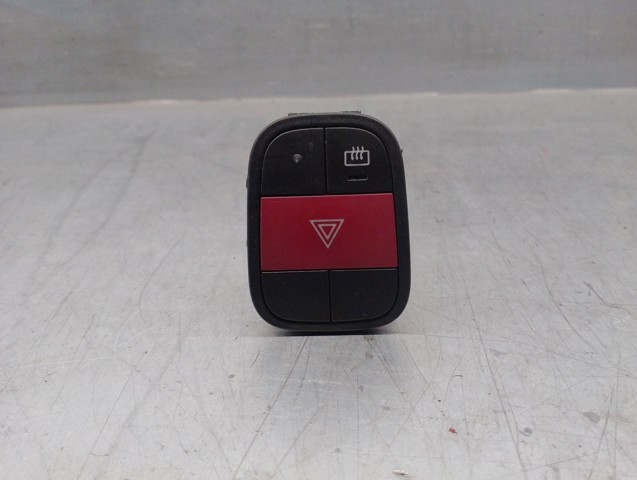Boton de luz de emergencía para Fiat Fiorino 225