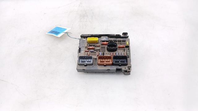 Precio del repuesto Caja reles C4  monovolumen