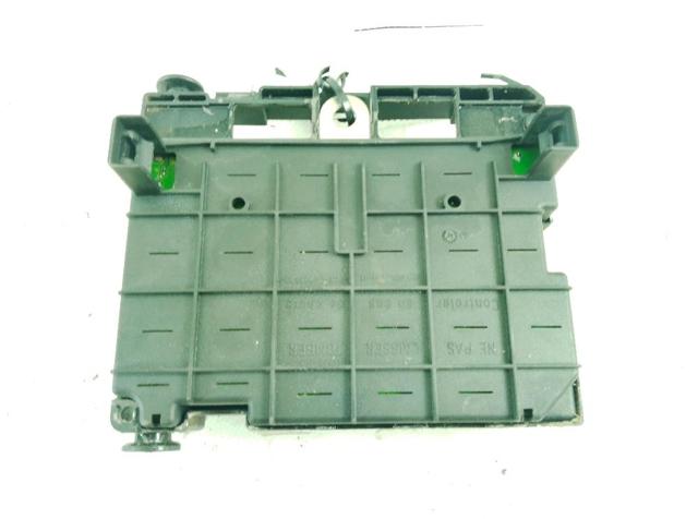 PEUGEOT 6500Y1 Caja de fusibles  en stock Salamanca