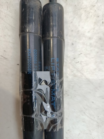 654700008R Amortiguador de capó  disponible Utrera