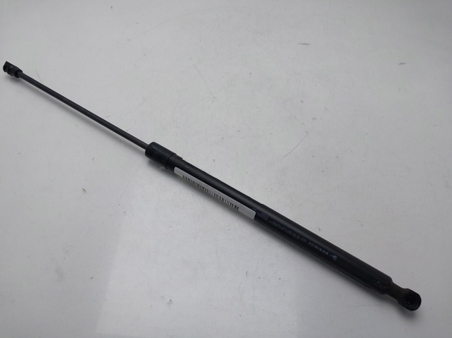 RENAULT 654713274R Amortiguador de capó  en stock Salamanca