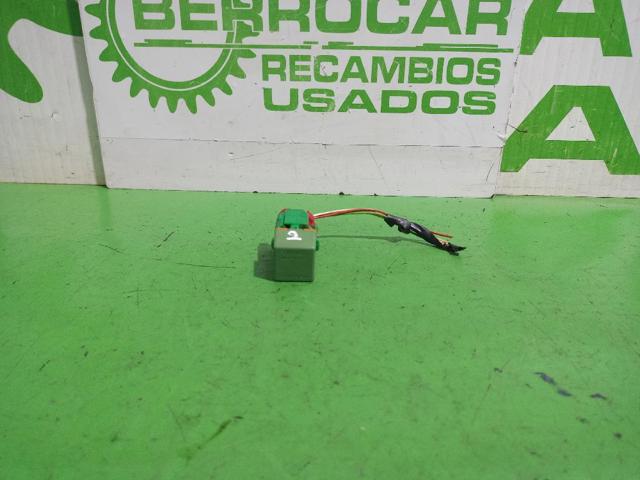 Relé, ventilador de habitáculo Peugeot 206 2A/C