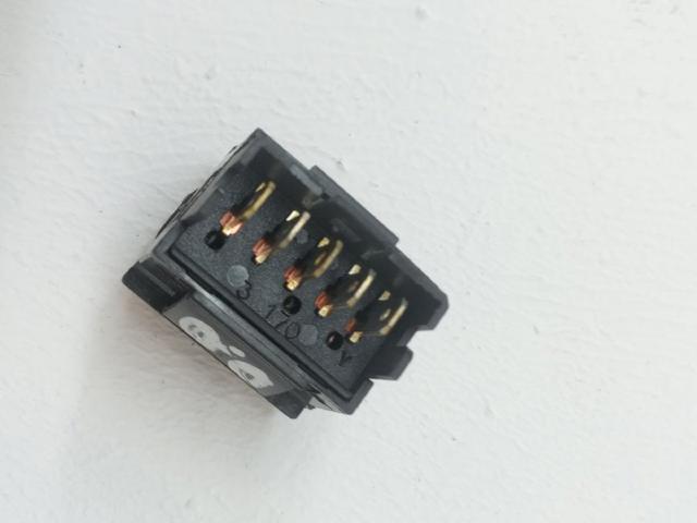 6552Z7 PEUGEOT Botón de encendido del motor del elevalunas trasero  disponible Ourense
