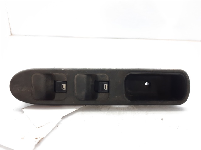 PEUGEOT 6554E4 Unidad de control de elevalunas delantera izquierda  disponible Lugo
