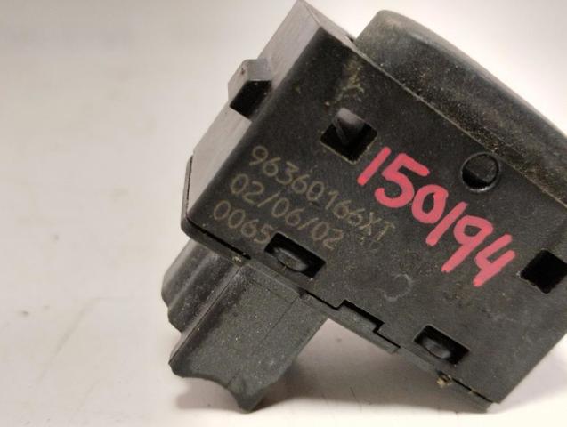PEUGEOT 6554E8 Botón de encendido del motor del elevalunas trasero  comprar en Albacete