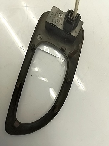 PEUGEOT 6554E8 Botón de encendido del motor del elevalunas trasero  comprar en Ponferrada