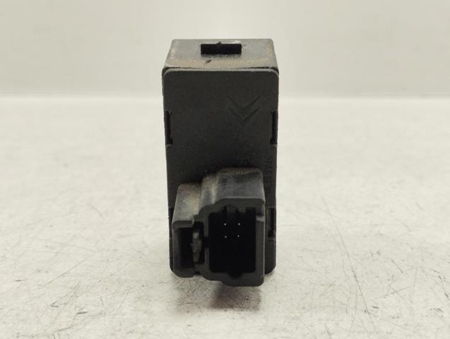 6554E8 Botón de encendido del motor del elevalunas trasero  comprar en Zaragoza