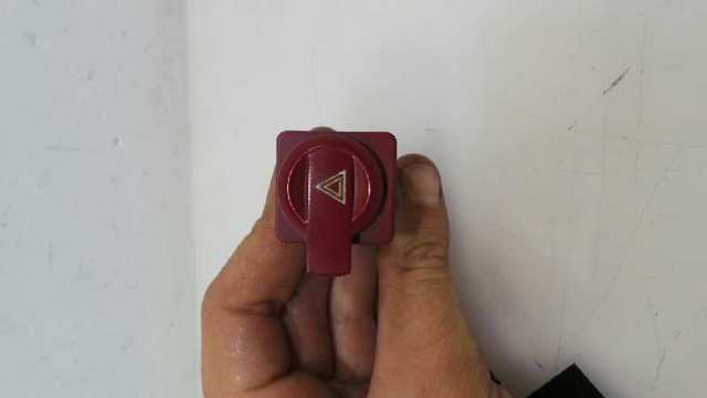Interruptor warning Citroen C4  (2004-2010)