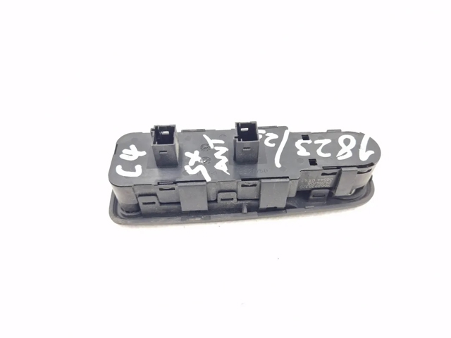 6554YH PEUGEOT Interruptor de elevalunas delantera izquierda  en stock Huelva
