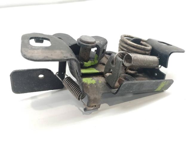 Cerradura del capó de motor Nissan Patrol Y60