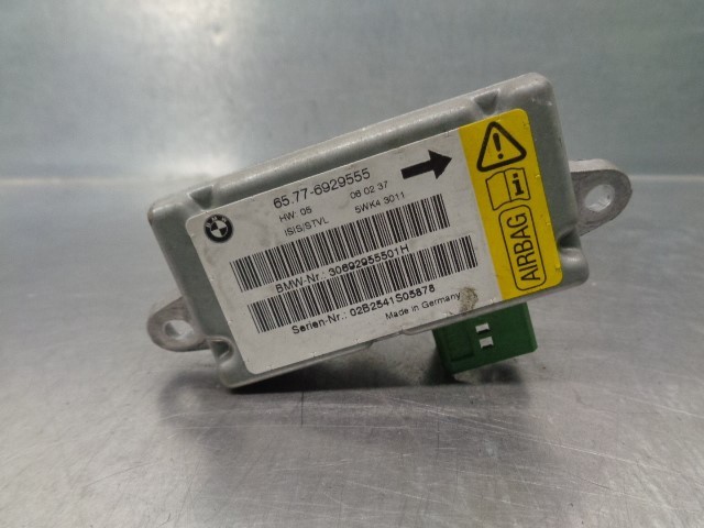 65776929555 BMW