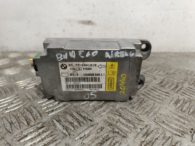 65776941018 BMW