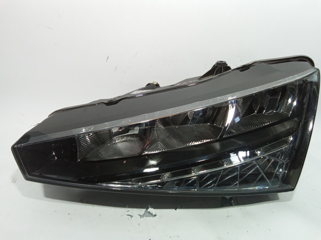 Faro izquierdo 657941015 VAG/Skoda