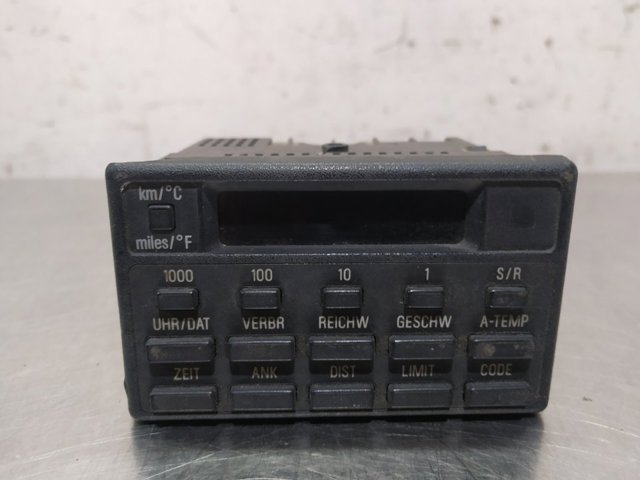 65811389619 BMW