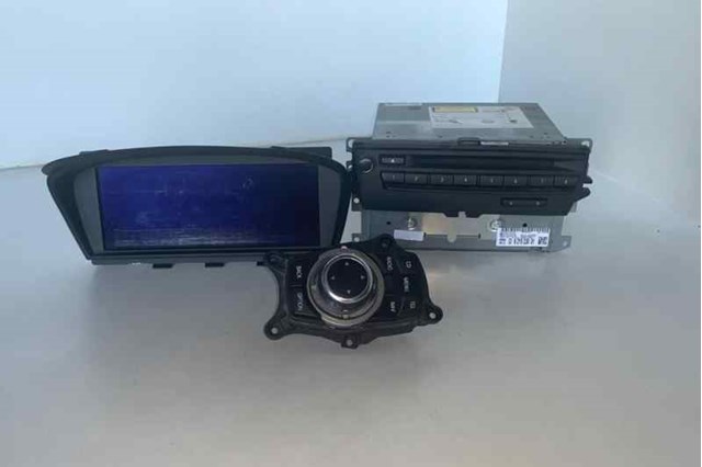 65829211969 BMW
