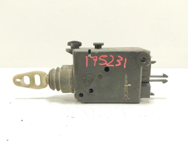 Motor de apertura/cierre del cierre del maletero (puerta trasera 3/5) 661503 PEUGEOT