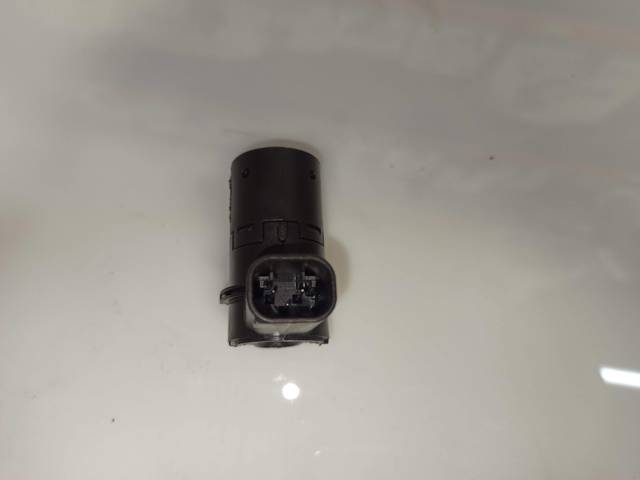 Sensor de estacionamiento delantero 66216902181 BMW