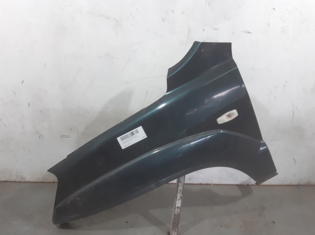 Guardabarros delantero izquierdo 663111F120 Hyundai/Kia