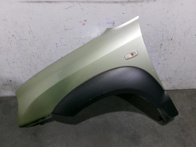 Aleta delantera izquierda 663112E130 HYUNDAI