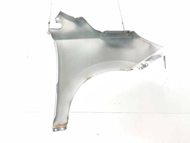 663112S000 HYUNDAI Aleta delantera izquierda  en stock Huelva
