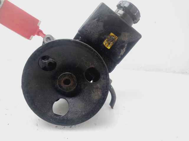 SSANG YONG 6654601980 Bomba de dirección asistida  comprar en Ponferrada