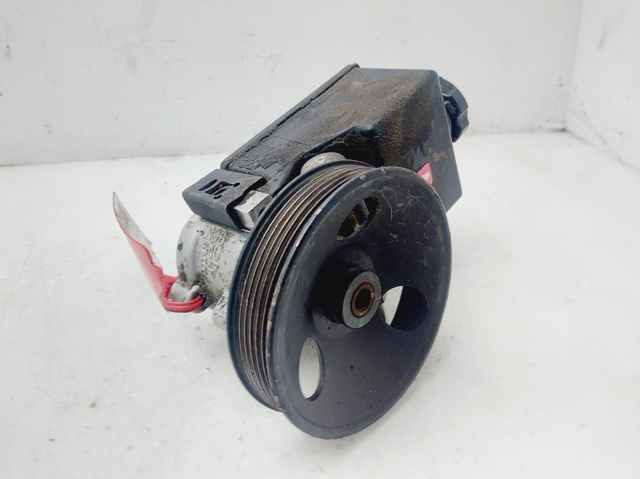 SSANG YONG 6654601980 Bomba de dirección  en stock Terrassa