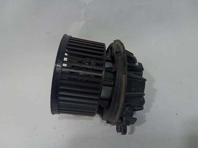 665878C Ventilador habitáculo  en stock Granada