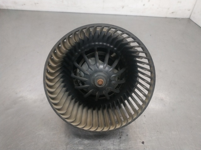 665878C PEUGEOT Motor del ventilador del calefactor  comprar en Oviedo