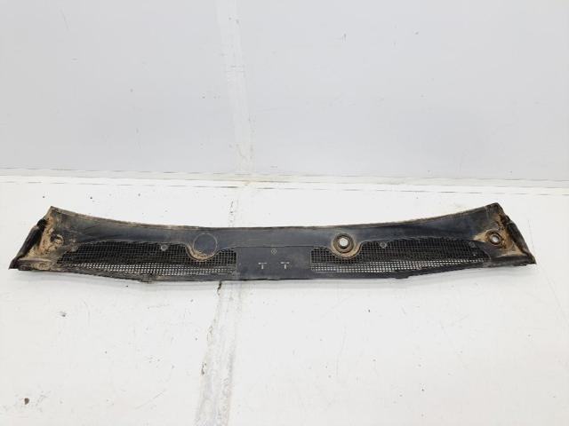668110003R Canaleta del parabrisas  comprar en Reus