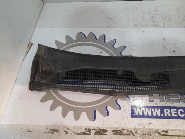 668110003R RENAULT Canaleta del parabrisas  comprar en Jaén