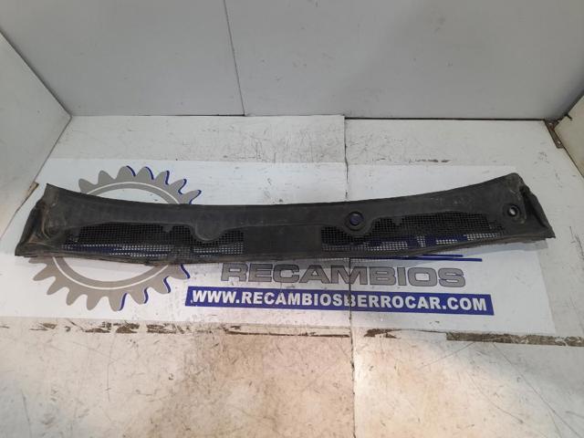 668110003R RENAULT Canaleta del parabrisas  comprar en Jaén