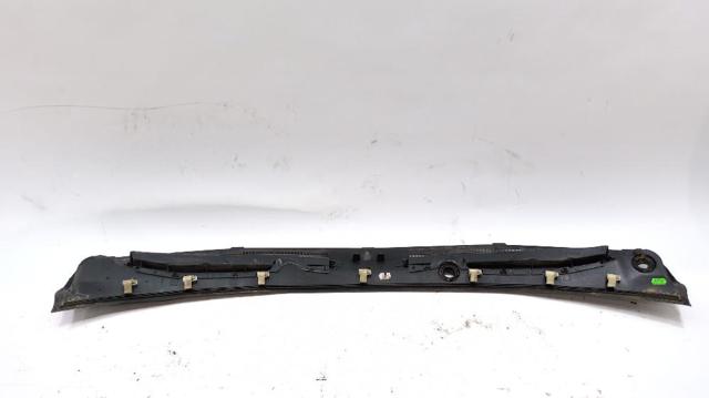 668110003R Canaleta del parabrisas  disponible Málaga