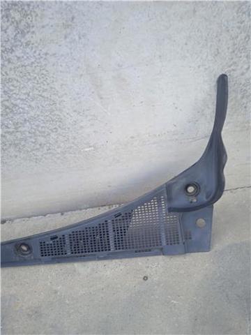 668115544R RENAULT Vierteaguas  en stock Huelva