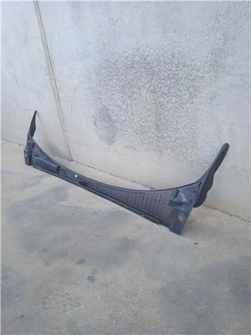 RENAULT 668115544R Vierteaguas comprar Tarragona
