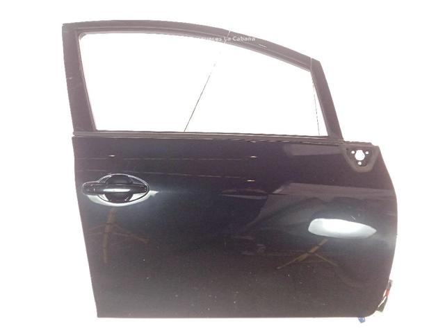 Puerta delantera derecha 6700102260 Toyota