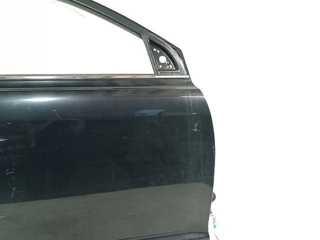 6700105050 TOYOTA Puerta delantera derecha comprar Madrid