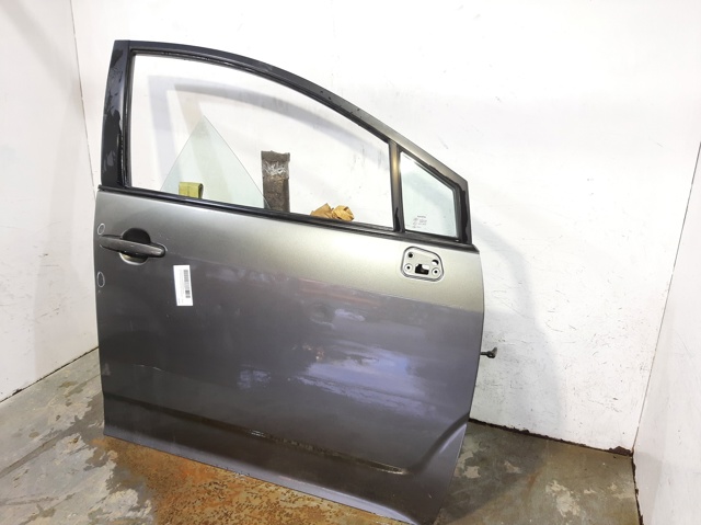Puerta delantera derecha Toyota Corolla R10