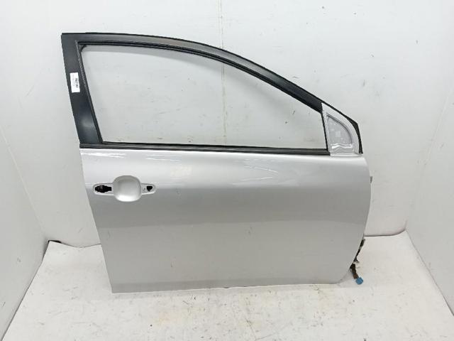 Puerta de coche, delantera, derecha 6700112A30 Toyota