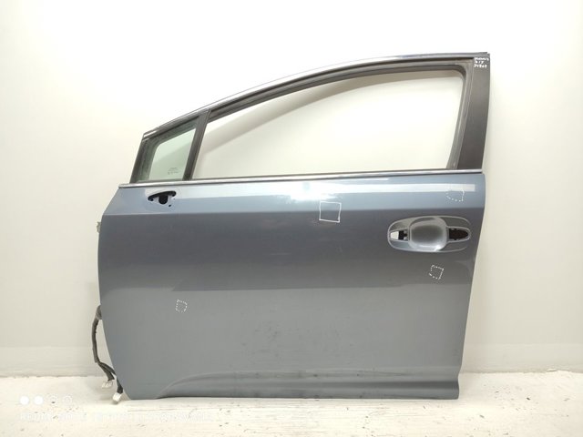 Puerta delantera izquierda 6700205070 Toyota