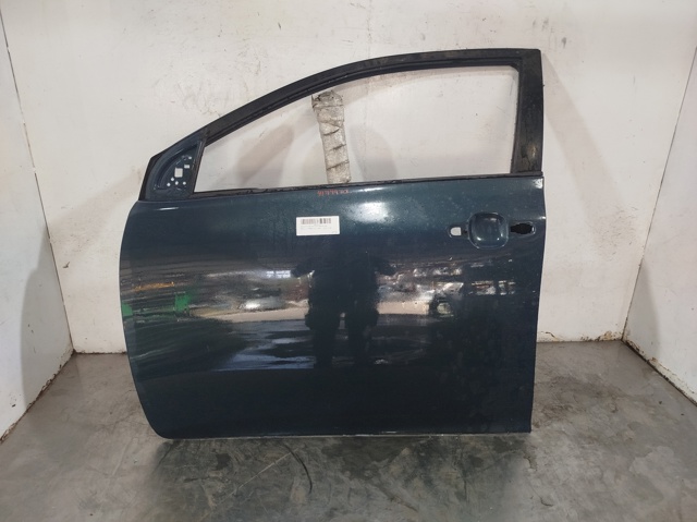 Puerta del conductor Toyota Corolla  (E15)