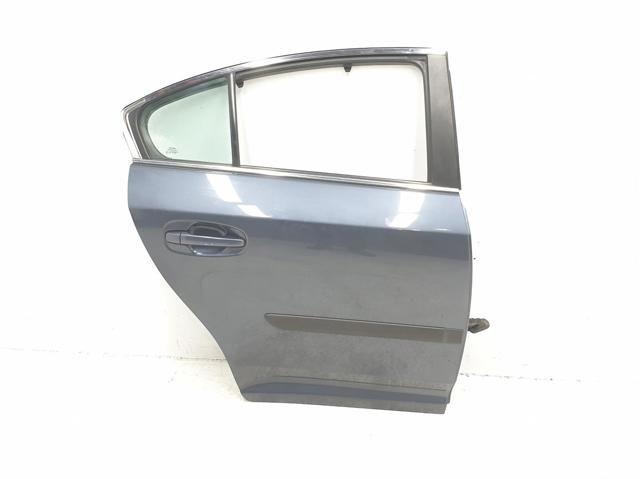 Puerta trasera derecha 6700305040 Toyota