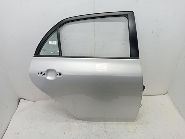 Puerta trasera derecha 6700312A20 Toyota