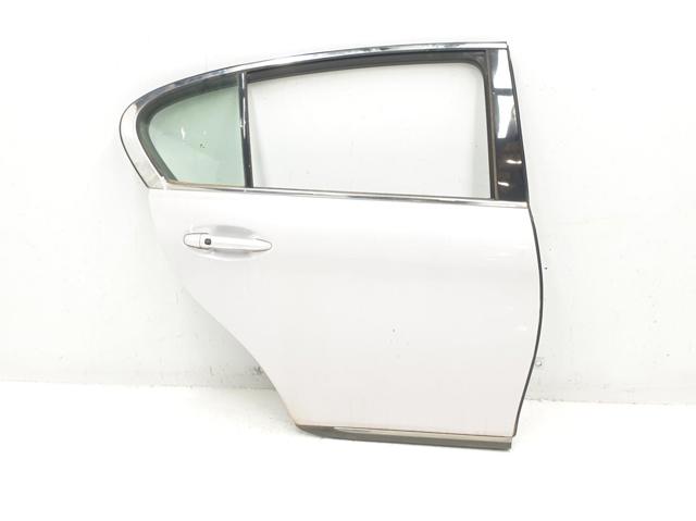 Puerta trasera derecha 6700330620 Toyota/Lexus