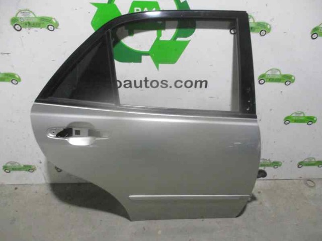 Puerta trasera derecha 6700353011 Toyota/Lexus