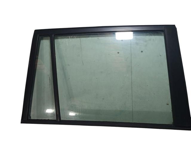 6700360260 TOYOTA Puerta trasera derecha comprar Alcalá