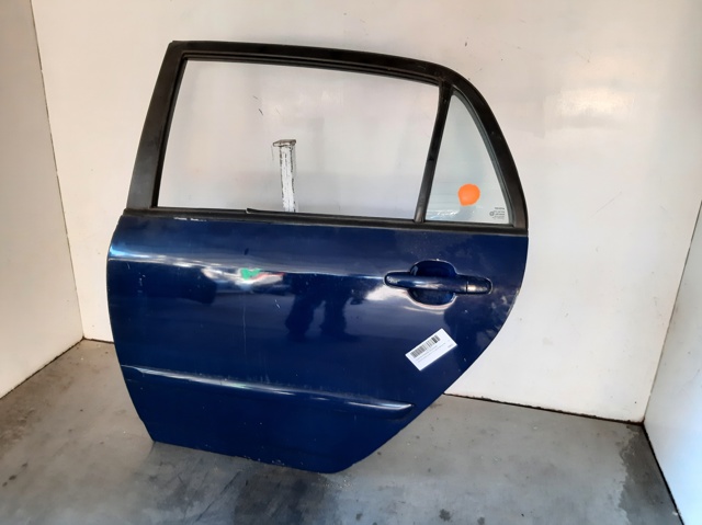 Puerta trasera izquierda Toyota Corolla E12U