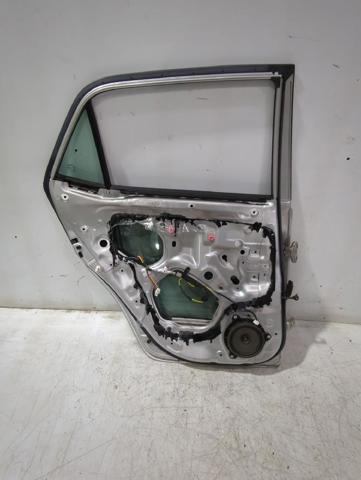 6700402260 TOYOTA Puerta trasera izquierda  comprar en Lleida