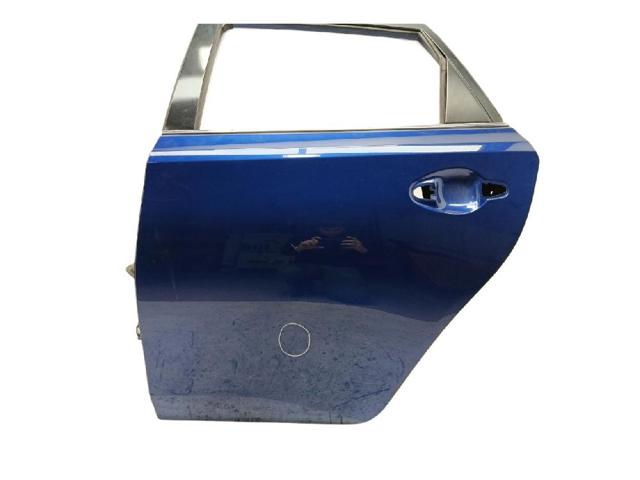 6700402380 TOYOTA Puerta trasera izquierda  en stock Huelva