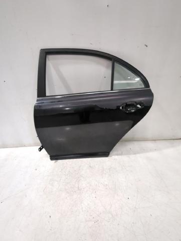 TOYOTA 6700405110 Puerta trasera izquierda  comprar en Ponferrada