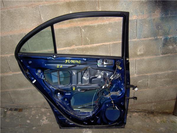 TOYOTA 6700405110 Puerta trasera izquierda comprar Barcelona